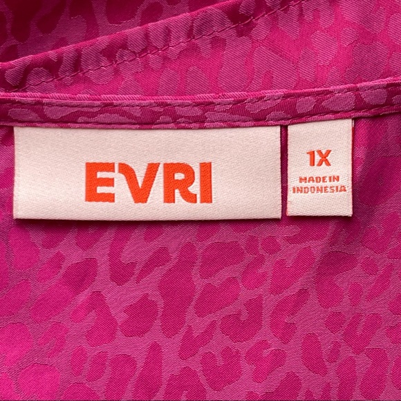 EVRI 1X Peplum Hem V-Neck Pink 3/4 Sleeve Blouse - Picture 12 of 15